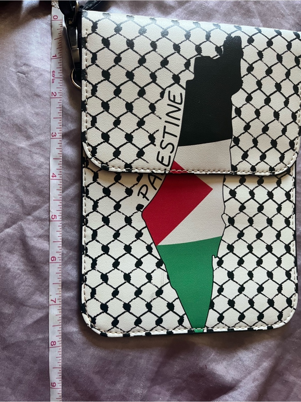 Palestine Flag Pattern Crossbody Phone Bag - Black and White with Red, Green - Picture 5 of 7